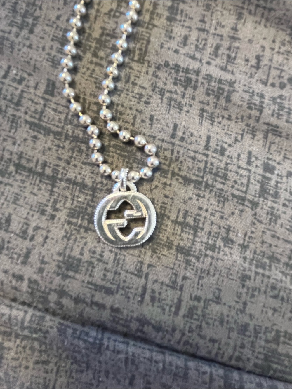 Gucci Silver Beaded Bracelet with Interlocking G Charm size 18 - Picture 5 of 9